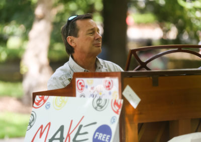 Make Music Chicago 2017 - Washington Square Park Pianos in the Parks